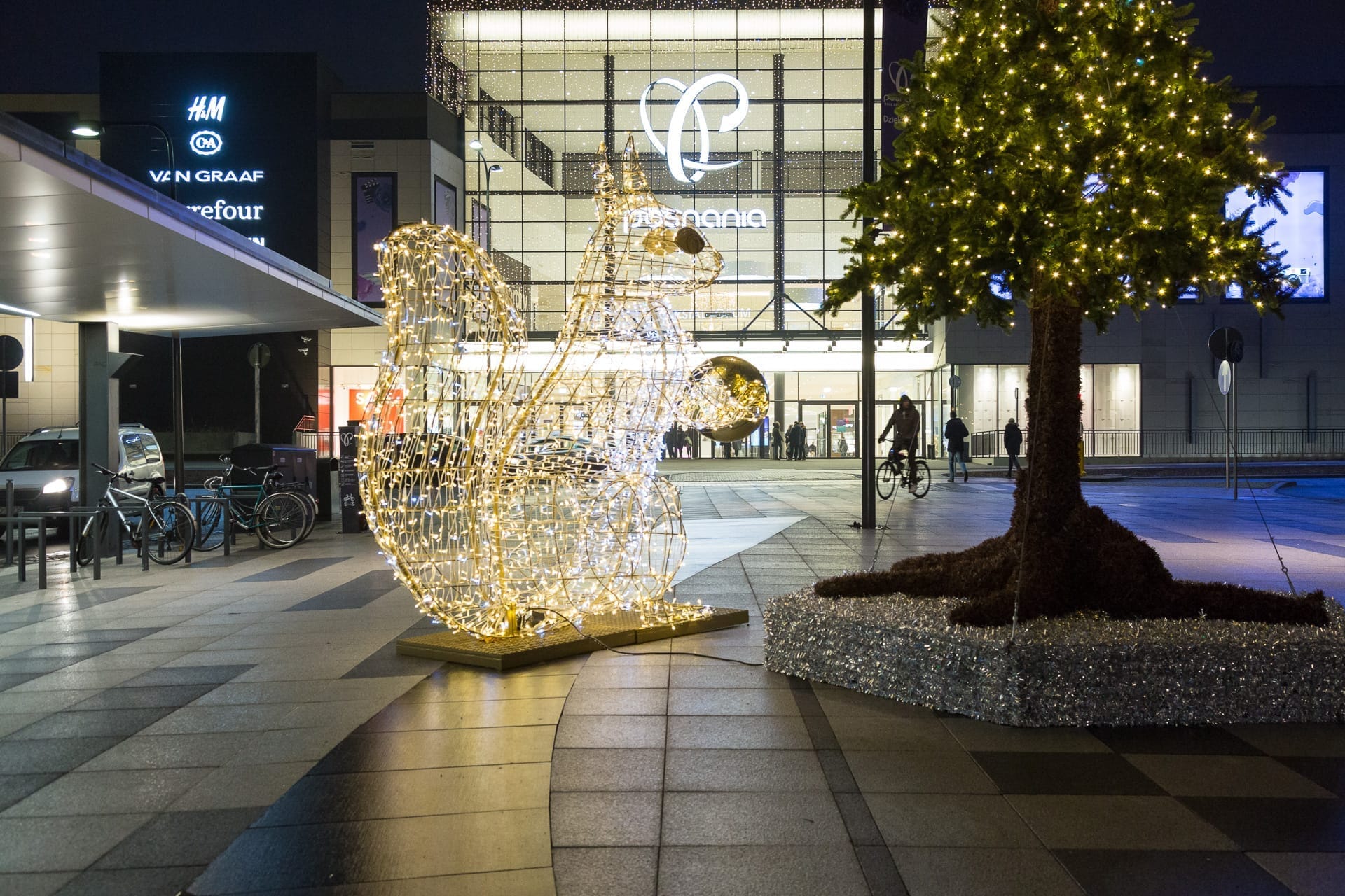 Iluminacja świąteczna w Posnanii w Poznaniu