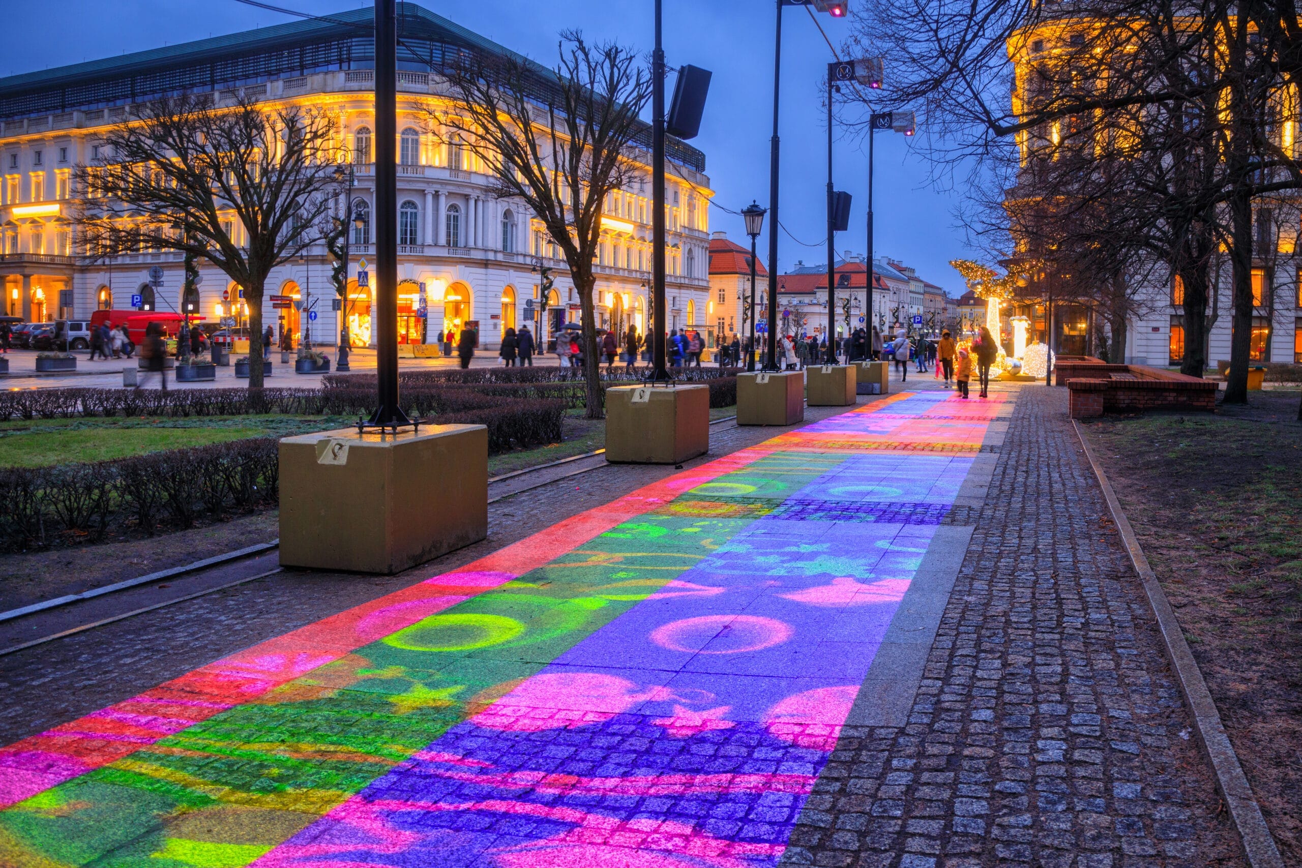 Pokaz świetlny Mapping na chodniku w Warszawie