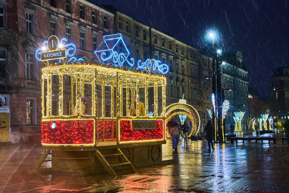 iluminacje świąteczne Katowice tramwaj