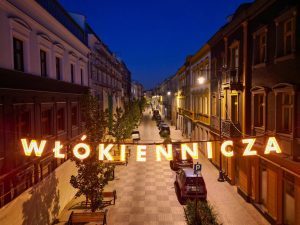 Napis świetlny - sposób na poprawę turystyki w miastach Napis świetlny - sposób na poprawę turystyki w miastach