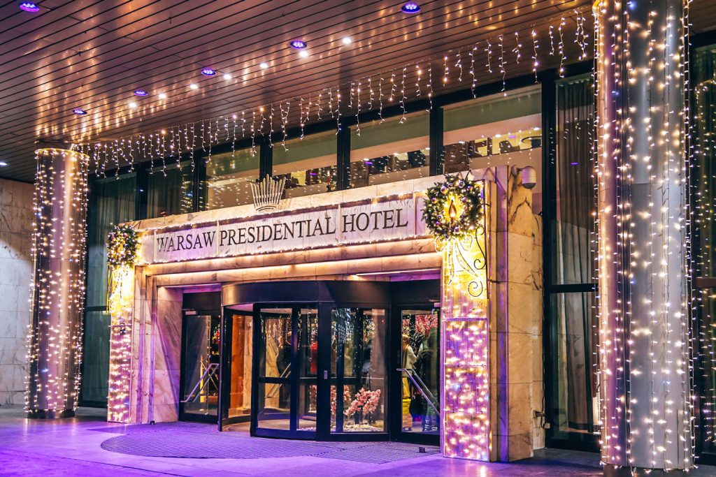 Iluminacja świetlna w hotelu