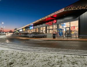 Nowoczesna iluminacja na budynku